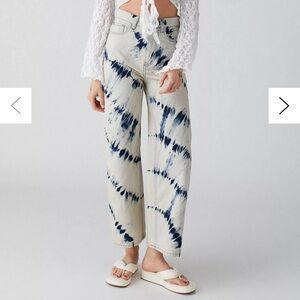 BDG Bleached High & Wide Jeans Cream Blue Tie‎ Dye size 27